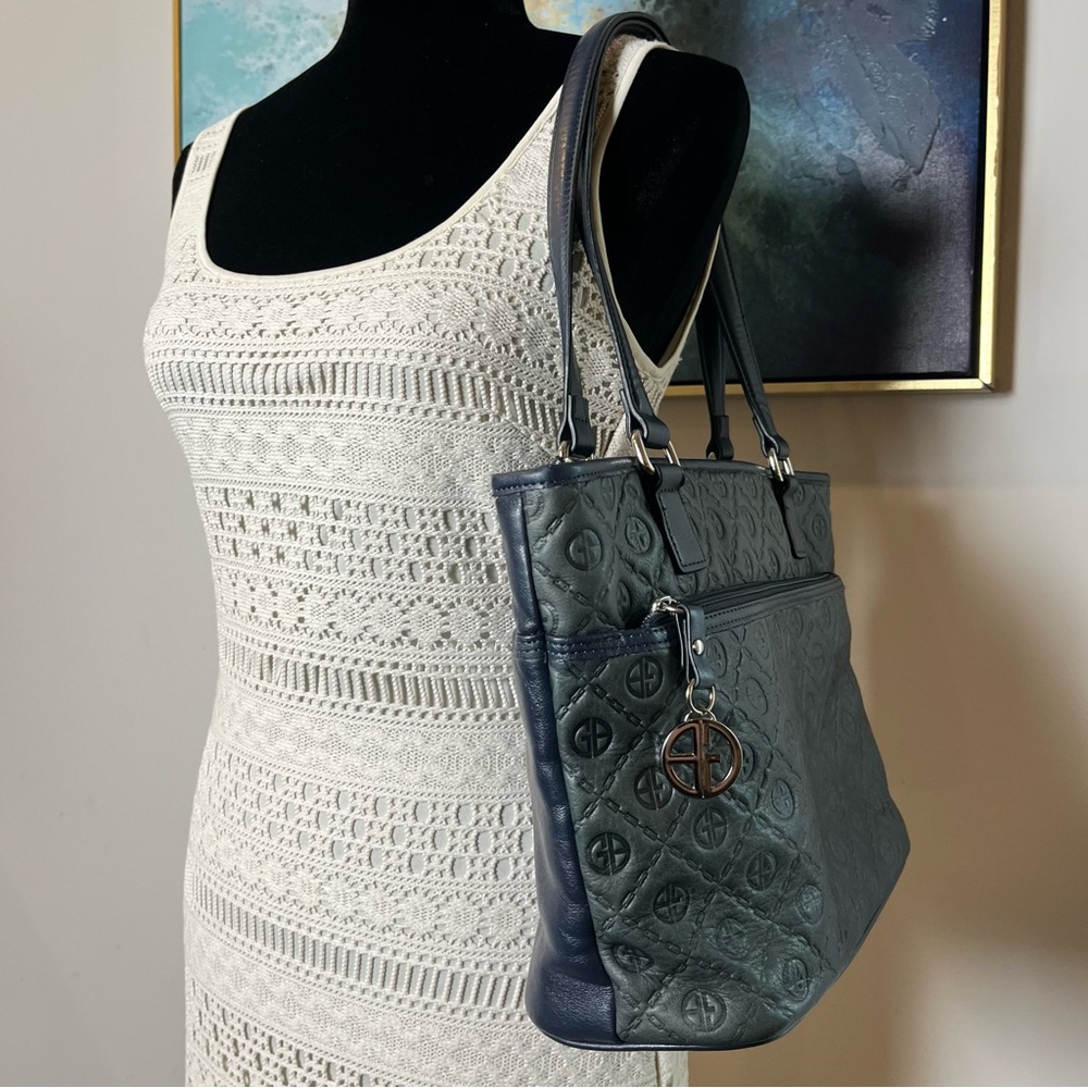 Gianni Bernini Embossed Leather Bag - Picture 16 of 16